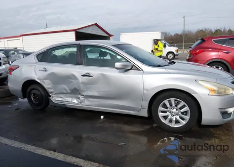 2015 Nissan Altima 2.5 S from USA, damaged, VIN 1N4AL3AP4FN867976